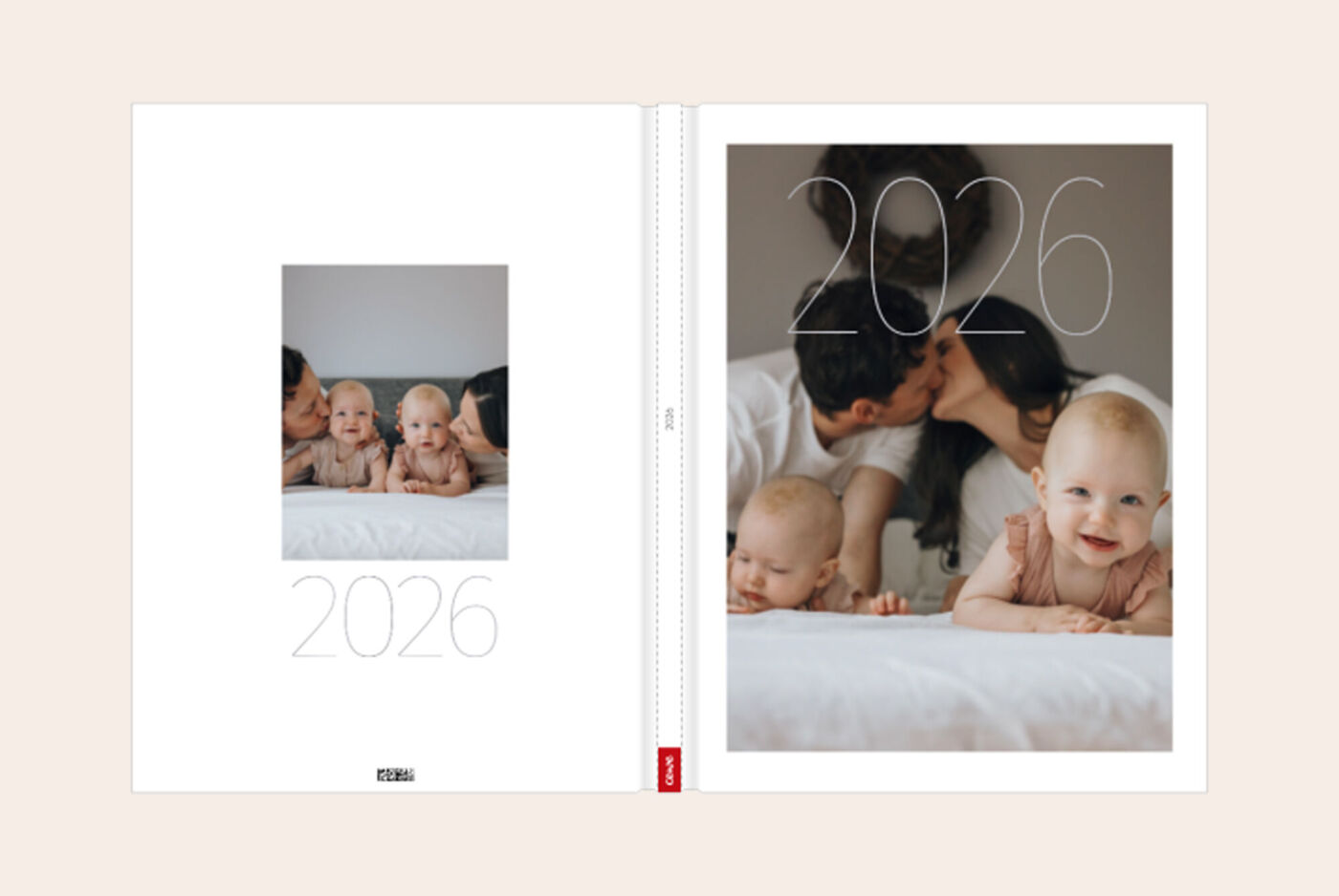 Album photo année 2026, modèle élégant avec photos de famille et ambiance chaleureuse