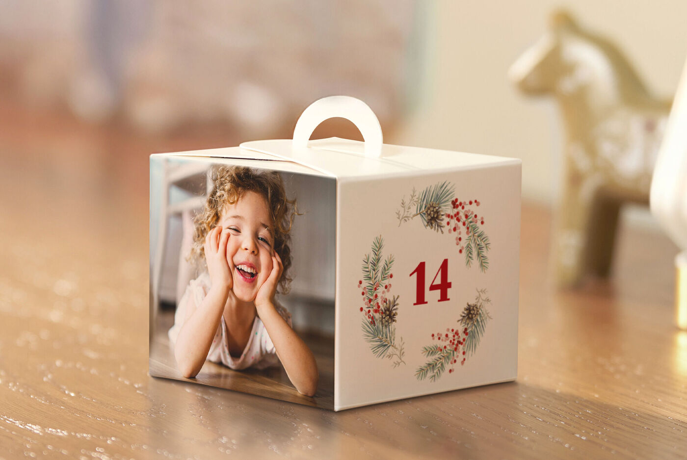 Calendrier de l'Avent avec 24 boîtes à remplir