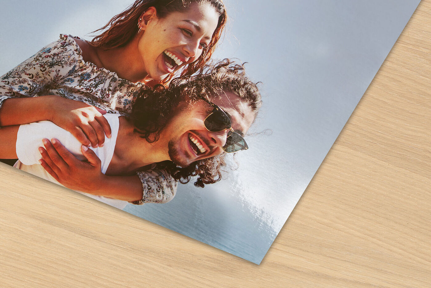 Tirage photo premium montrant une photo de couple